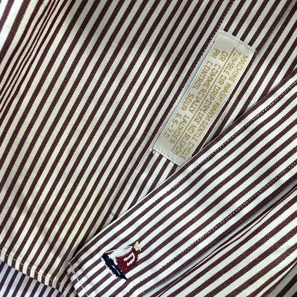 Nordstorm Classic button down in Red White 100% Cotton Size 15 1/2 - 33 M - Picture 8 of 9